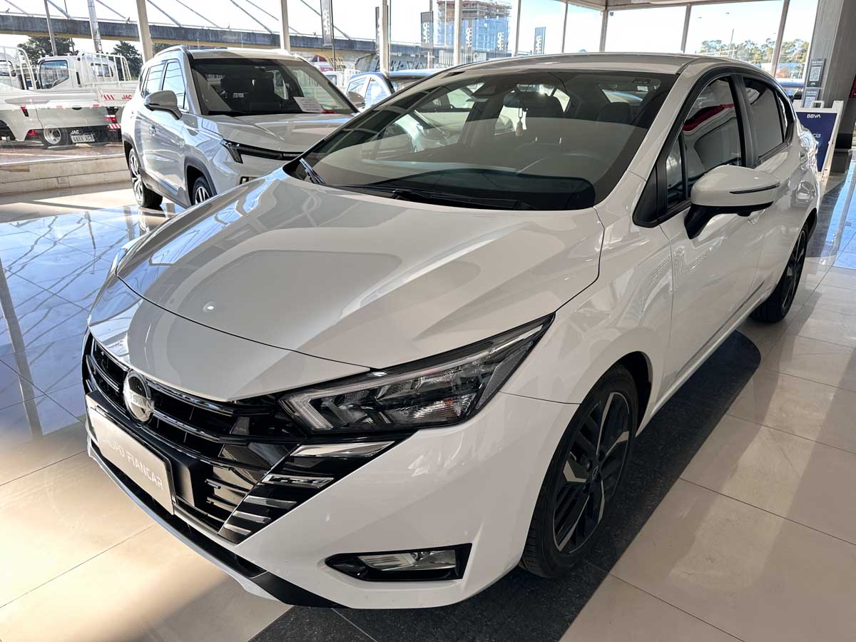 NISSAN NEW VERSA PH2 EXCLUSIVE CVT 2024