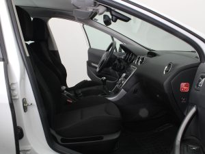 PEUGEOT 308 BK ACCESS 1.4 MT 2012