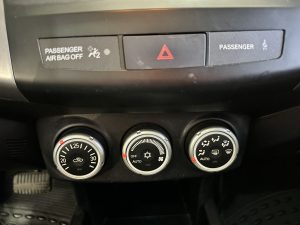 MITSUBISHI OUTLANDER V6 AT 3.0 4X4 7 PASAJEROS JAPON 2009