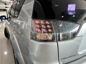 MITSUBISHI OUTLANDER V6 AT 3.0 4X4 7 PASAJEROS JAPON 2009