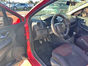 RENAULT CLIO IV AUTHENTIQUE 1.2 HATCH 2015