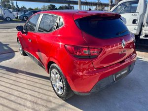 RENAULT CLIO IV AUTHENTIQUE 1.2 HATCH 2015