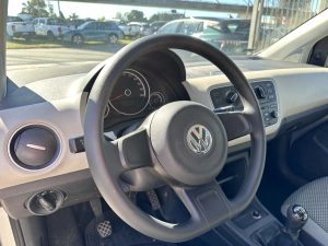 VOLKSWAGEN MOVE UP FULL 5PTS 2017