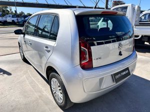 VOLKSWAGEN MOVE UP FULL 5PTS 2017