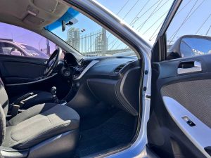 HYUNDAI ACCENT 1.4 GL FULL SEDAN 2014