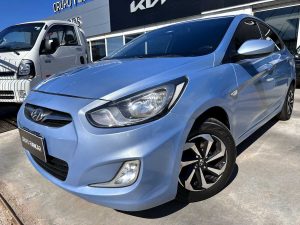 HYUNDAI ACCENT 1.4 GL FULL SEDAN 2014