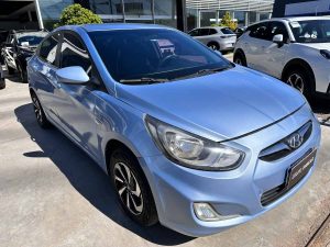 HYUNDAI ACCENT 1.4 GL FULL SEDAN 2014