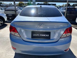 HYUNDAI ACCENT 1.4 GL FULL SEDAN 2014