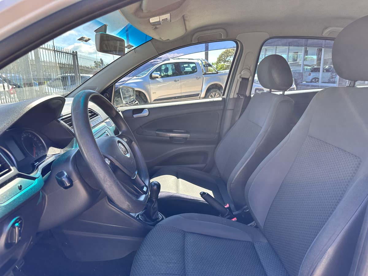 VOLKSWAGEN GOL SEDAN 1.6 POWER FULL 2017