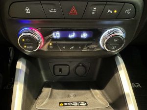 CHEVROLET ONIX PREMIER AT 1.0Turbo CH.MONTEVIDEO 2025 0KM