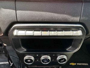 RENAULT OROCH INTENS OUTSIDER 1.3T 2025