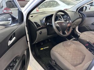 HYUNDAI HB20S 1.6 COMFORT PLUS 2018
