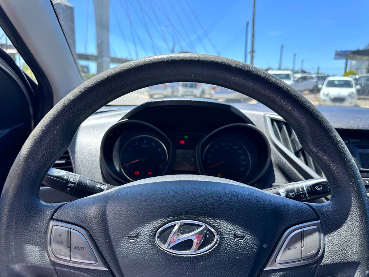 HYUNDAI HB20S 1.6 COMFORT PLUS 2018