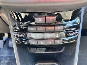 PEUGEOT 208 ACTIVE 12E FULL 2016