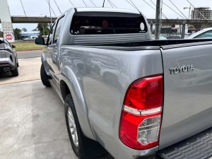 TOYOTA HILUX DC SRV 2.7 MT 2016