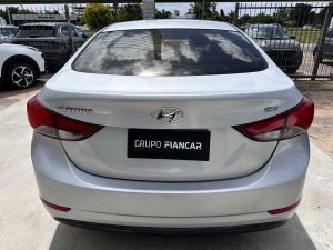HYUNDAI ELANTRA 1.6 GLS SEDAN 5 PTS FULL 2015