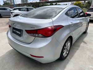 HYUNDAI ELANTRA 1.6 GLS SEDAN 5 PTS FULL 2015