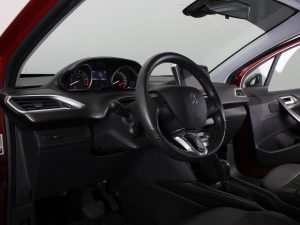 PEUGEOT 2008 FELINE 1.6 AT 2019