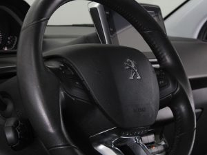 PEUGEOT 2008 FELINE 1.6 AT 2019