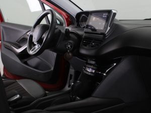 PEUGEOT 2008 FELINE 1.6 AT 2019