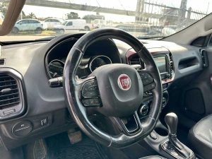 FIAT TORO FREEDOM 1.8 MT DC EXTRA FULL 2020