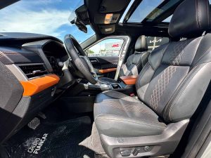 MITUSBISHI OUTLANDER 2.5 AT 4X4 EXTRA FULL 2024