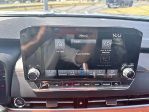 MITSUBISHI OUTLANDER GLS 2.5 AT 4X4 2024