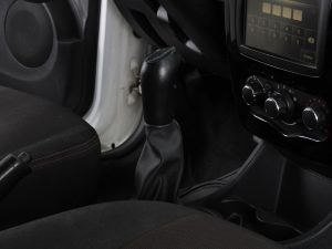 RENAULT SANDERO STEPWAY PRIVILEGE 1.6 MT 2014