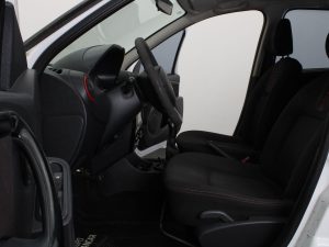 RENAULT SANDERO STEPWAY PRIVILEGE 1.6 MT 2014