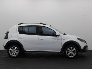 RENAULT SANDERO STEPWAY PRIVILEGE 1.6 MT 2014