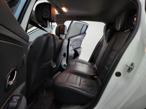 RENAULT MEGANE III PRIVILEGE 2.0 16V PLUS 2014