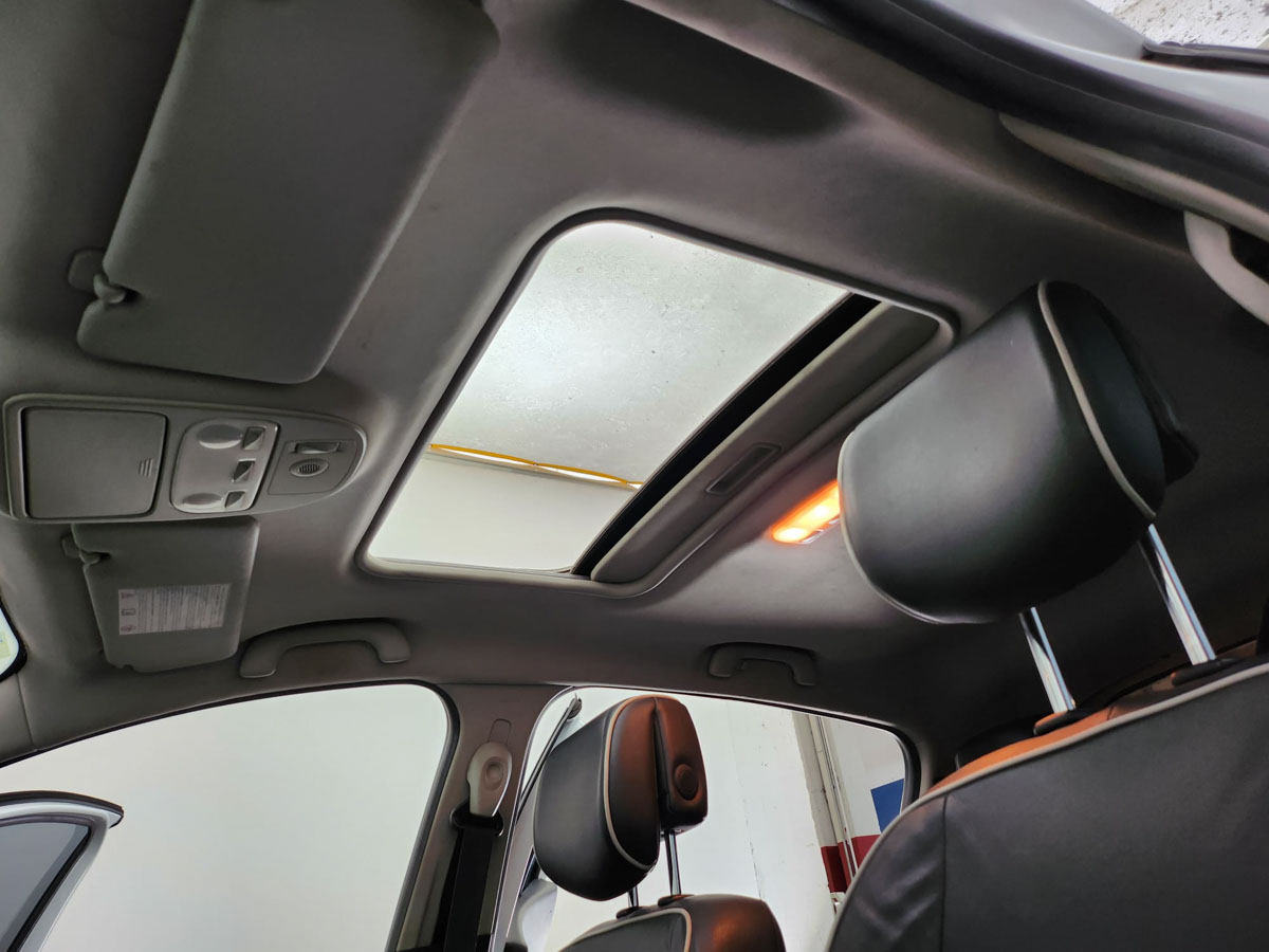 RENAULT MEGANE III PRIVILEGE 2.0 16V PLUS 2014