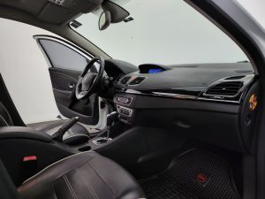 RENAULT MEGANE III PRIVILEGE 2.0 16V PLUS 2014