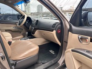 HYUNDAI SANTA FE 2.4 AT 4X4 7 PASAJEROS 2011