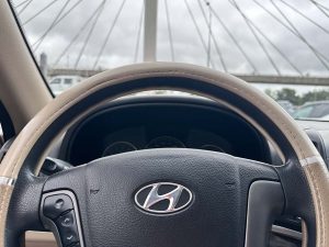 HYUNDAI SANTA FE 2.4 AT 4X4 7 PASAJEROS 2011