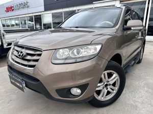 HYUNDAI SANTA FE 2.4 AT 4X4 7 PASAJEROS 2011