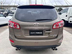 HYUNDAI SANTA FE 2.4 AT 4X4 7 PASAJEROS 2011
