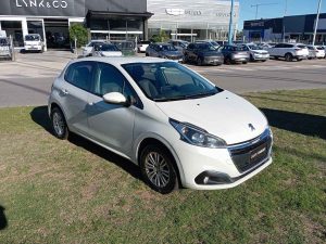 PEUGEOT 208 ALLURE 1.6 VTI EAT6 2018