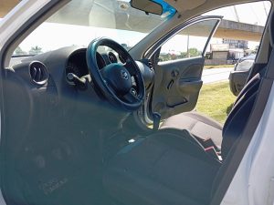 NISSAN MARCH MT 4PTS 1.6 FULL 2013