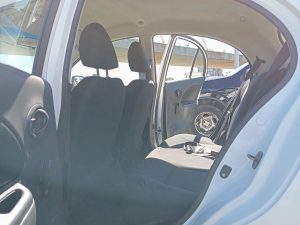 NISSAN MARCH MT 4PTS 1.6 FULL 2013