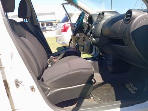 NISSAN MARCH MT 4PTS 1.6 FULL 2013