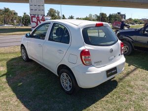 NISSAN MARCH MT 4PTS 1.6 FULL 2013