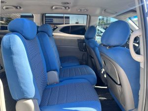 KIA CARNIVAL AT 3.8 V6 EXTRA FULL 7A PASAJEROS 2006