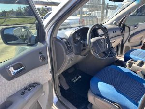 KIA CARNIVAL AT 3.8 V6 EXTRA FULL 7A PASAJEROS 2006