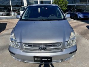 KIA CARNIVAL AT 3.8 V6 EXTRA FULL 7A PASAJEROS 2006