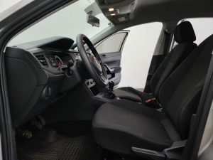 VOLKSWAGEN POLO TRENDLINE 1.6 MT 2021