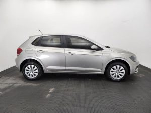 VOLKSWAGEN POLO TRENDLINE 1.6 MT 2021
