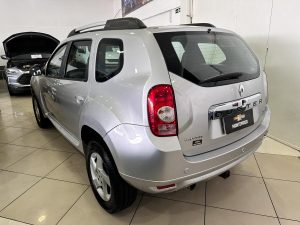 RENAULT DUSTER PRIVILEGE 2.0 4X2 FULL 2015