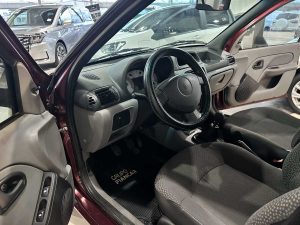 RENAULT CLIO 1.2 AUTHENTIC FULL 2008