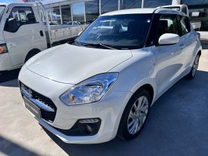 SUZUKI SWIFT GL HYBRID MT 5PTS 2022